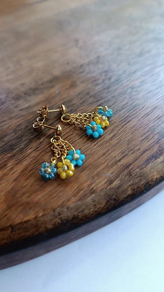 Boucles d'oreilles 3 fleurs