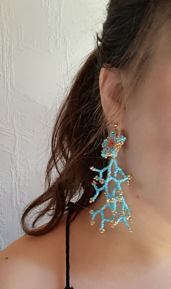 Boucles d'oreilles corail et étoile de mer